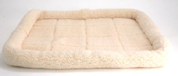 <p><strong>Ultra Soft Padded Plush Sherpa Pet Bed for Dogs & Cats - 27