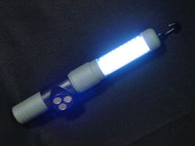 Load image into Gallery viewer, 30 LED WORKLIGHT FLASHLIGHT 7.2 V Rechargeable Magnetic Clamp Hook Car Adaptor