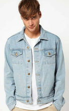 Load image into Gallery viewer, <p>American Apparel Light Wash Unisex Denim Jacket - X-Small </p>