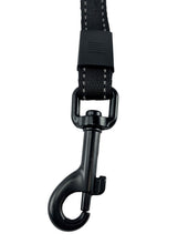 Load image into Gallery viewer, Lot of 40 Retractable Dog Pet Leashes Heavy Duty Up to 110 lbs. 26' Rope Leads
