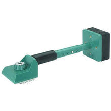 Load image into Gallery viewer, Pit Bull CHIC0151 Carpet Kicker Installer
