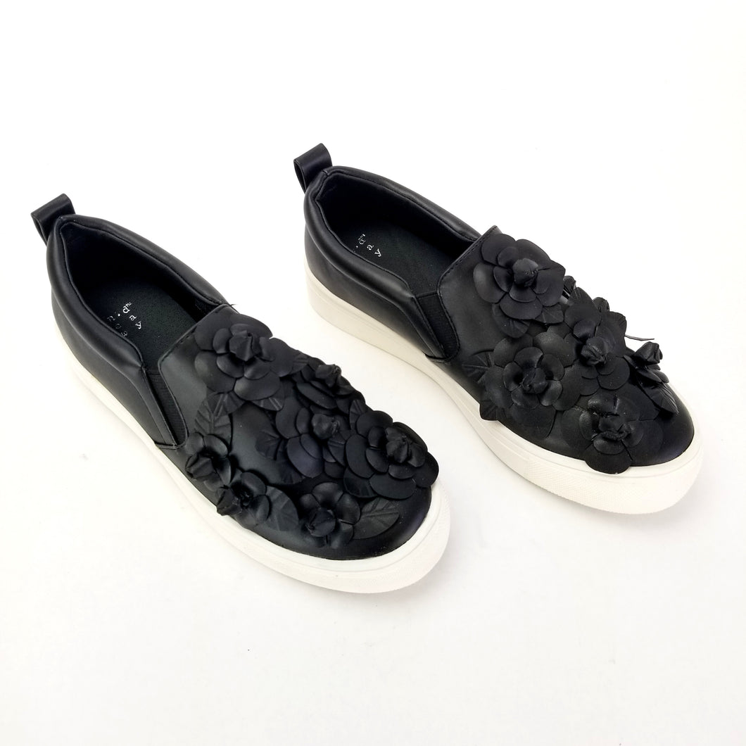 A New Day, Women's Samara 3D Floral Twin Gore Sneakers, Color: Black